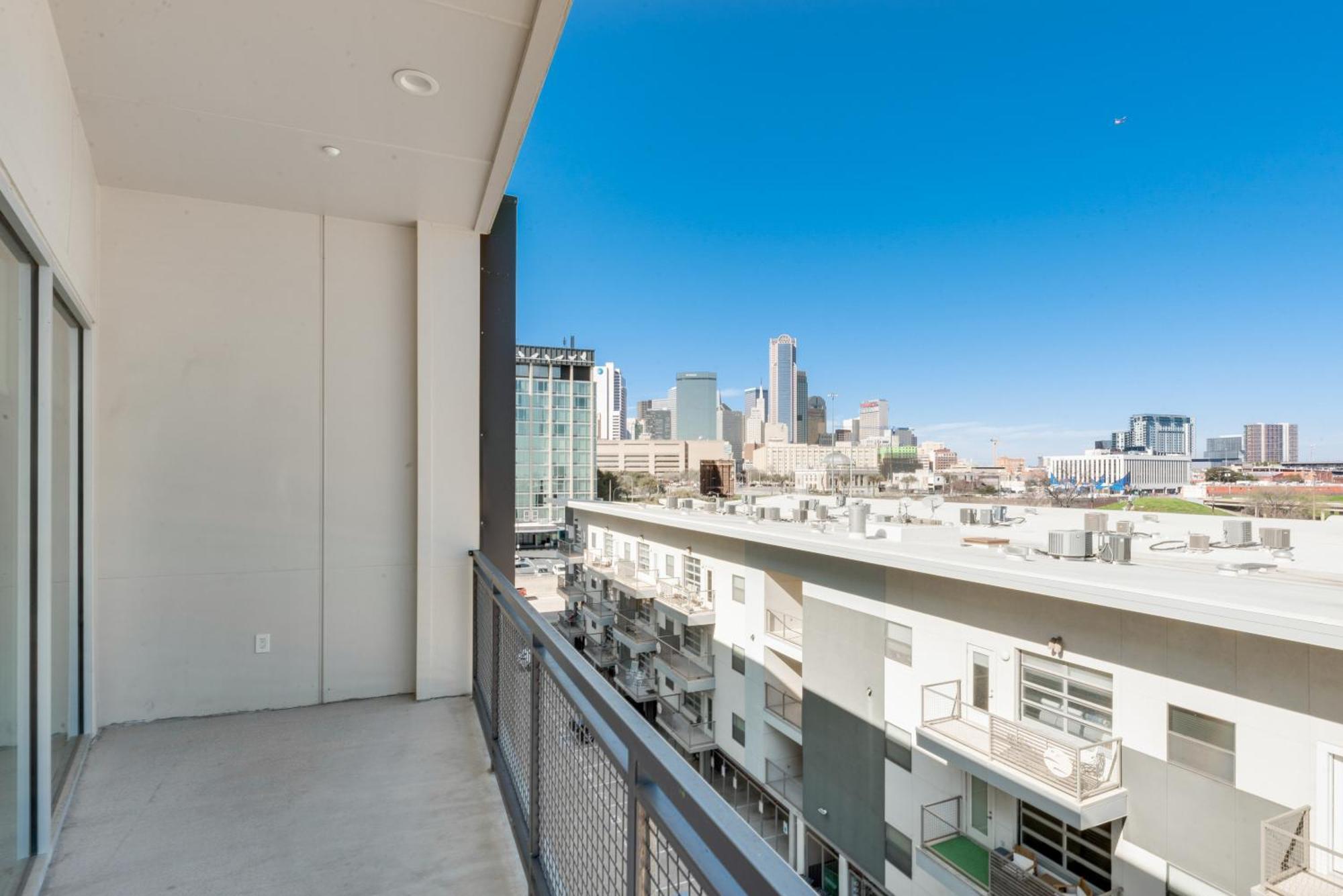 Snazzy Loft Style 2Br I Gym I Parking I Workspace Dallas Eksteriør bilde